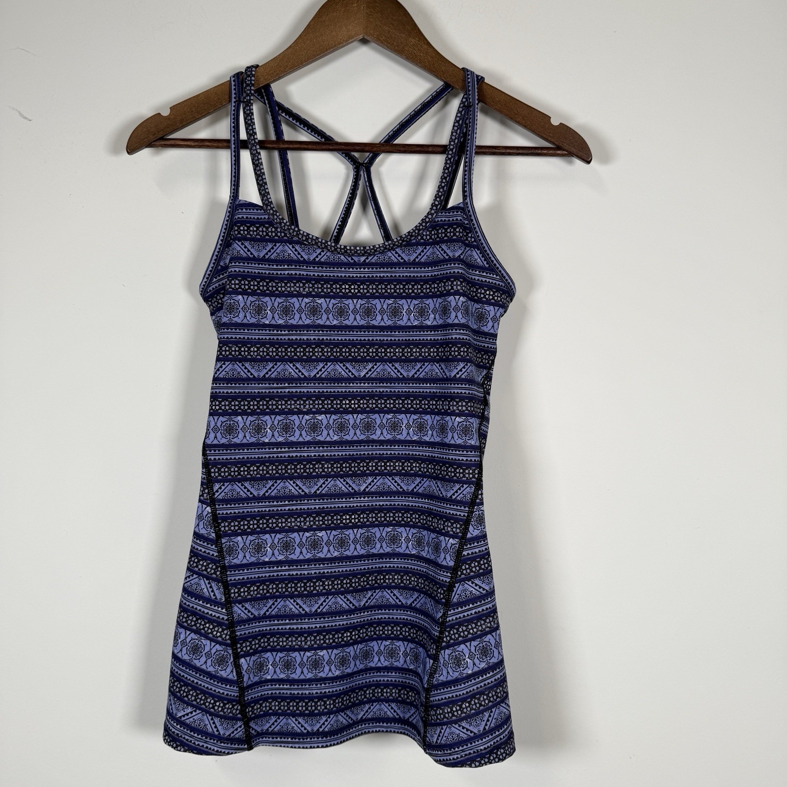Gaiam Women's Tank Workout Top Purple Blue Size Xs Stretchy